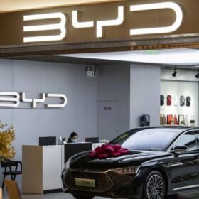 Có nên mua xe tại đại lý BYD? Những điều cần biết trước khi xuống tiền