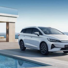 byd-hybrid-7-cho
